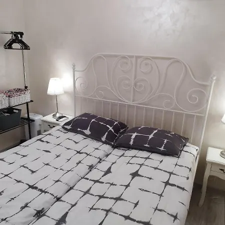 3 а Apartamento *